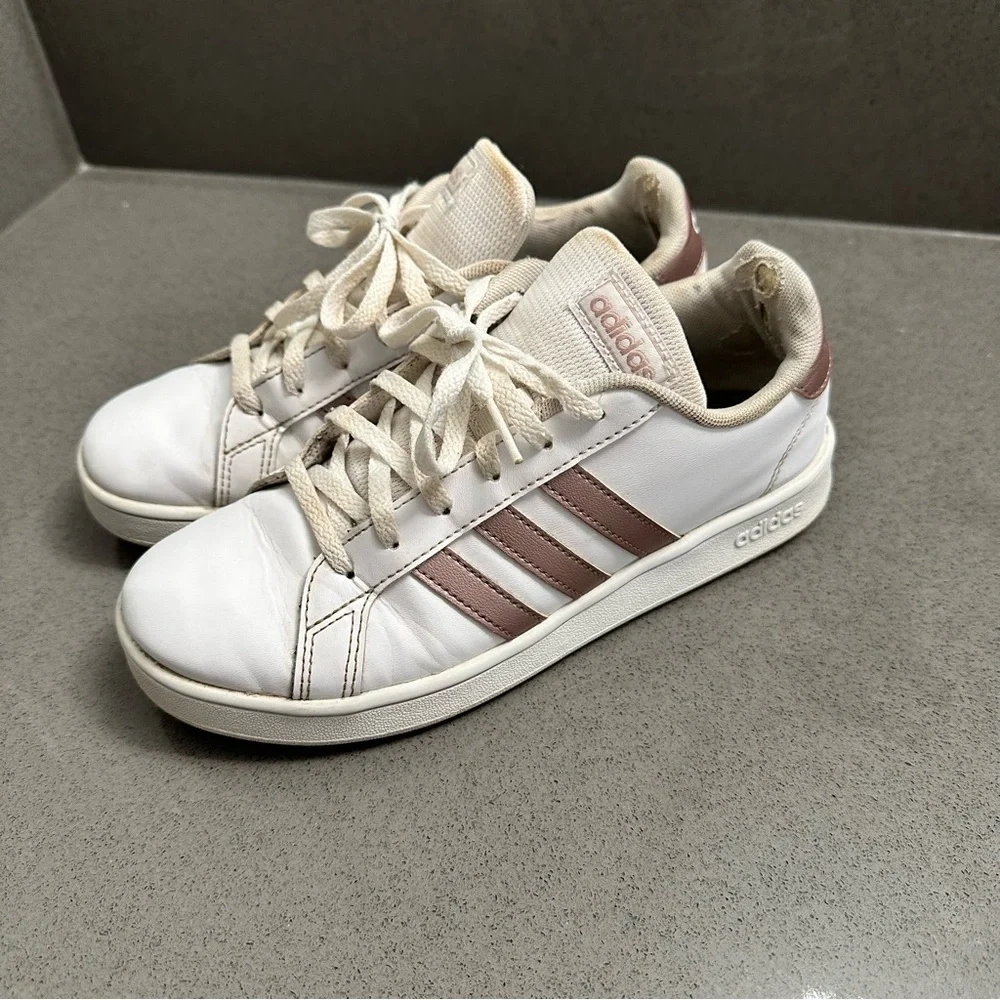Adidas White Sneakers with Pink Stripes - Picture 4 of 8
